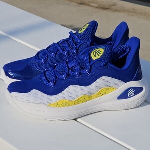 Under Armour Steph Curry Dub Nation Sz.4.5 (Blue & yellow)NEW